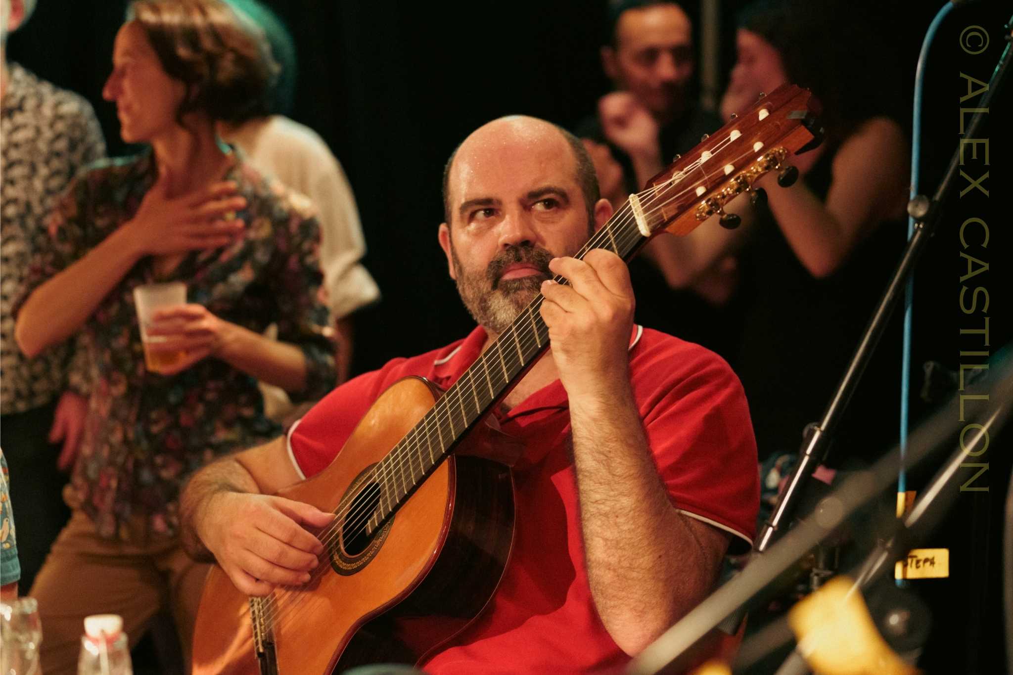 Roda de la Guill - Samba sous le zinc au Toi Toi Groupe de musique brésilienne, samba, roda de samba, Lyon, Rhône Alpes, Auvergne, percussions brésiliennes